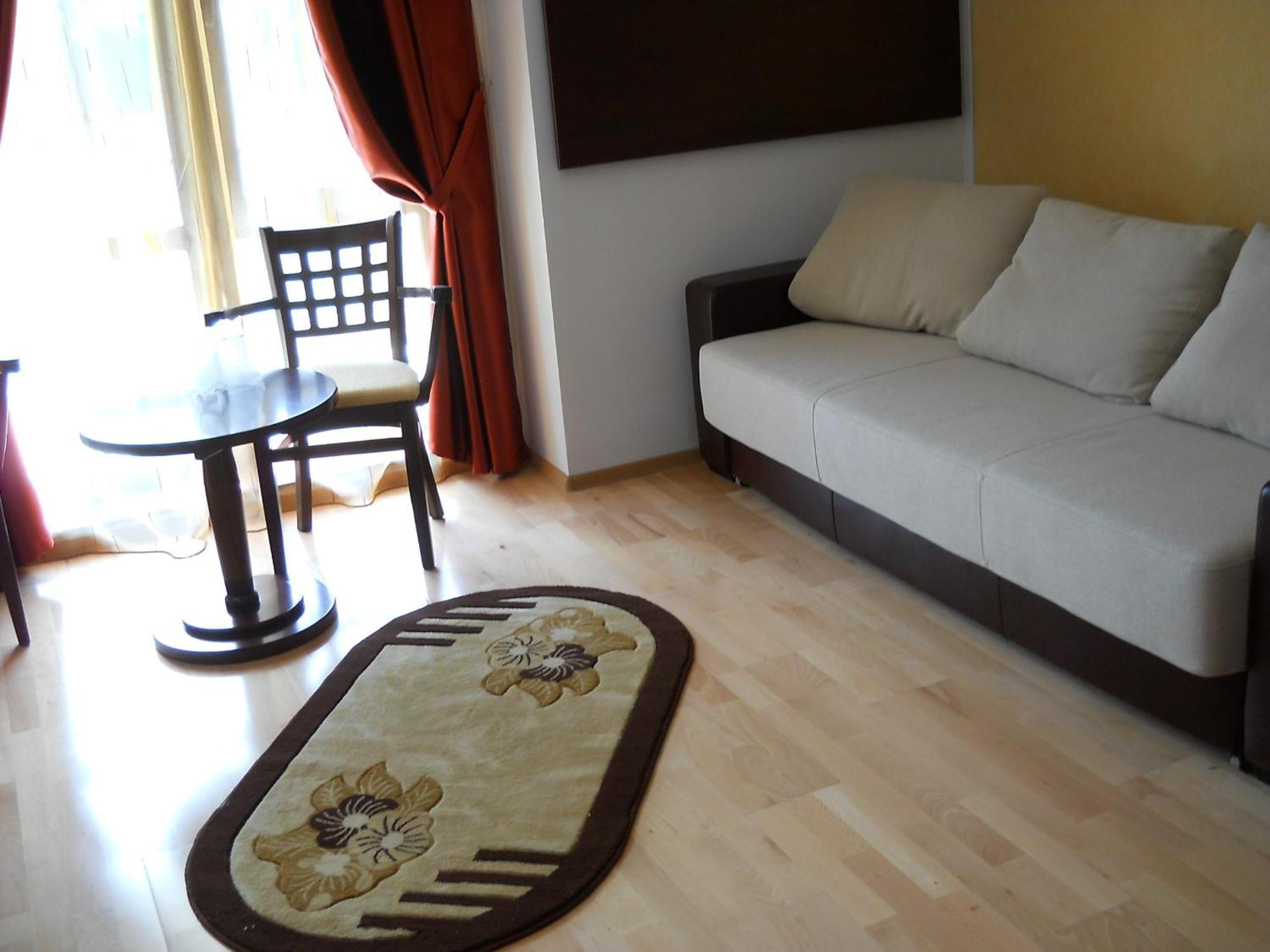 Hotel Valea Cu Pesti Căpăţîneni-Ungureni Exteriör bild