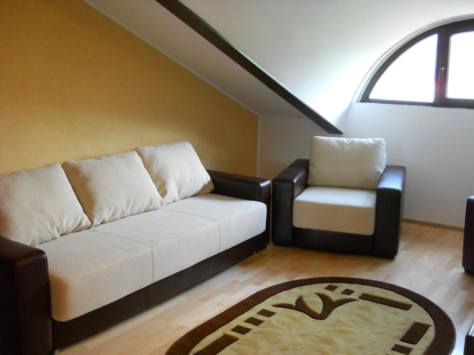 Hotel Valea Cu Pesti Căpăţîneni-Ungureni Exteriör bild