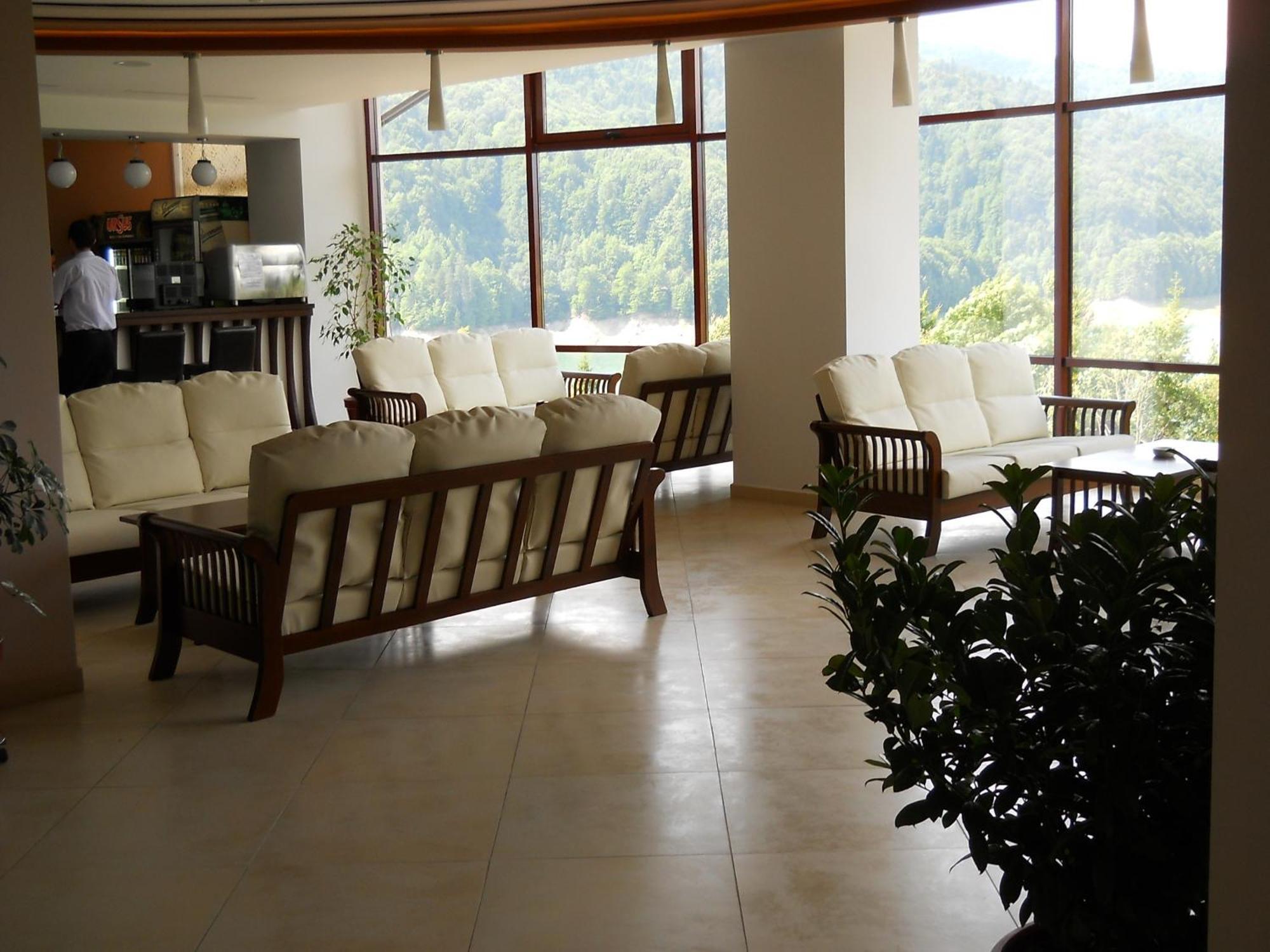 Hotel Valea Cu Pesti Căpăţîneni-Ungureni Exteriör bild
