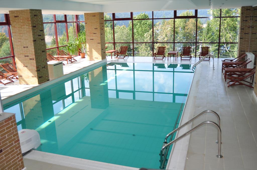 Hotel Valea Cu Pesti Căpăţîneni-Ungureni Exteriör bild